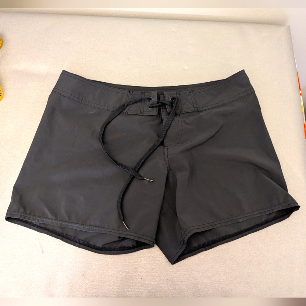 Billabong Black Board Shorts Size 7